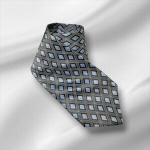 Geoffrey Beene Mens Gray and Blue Diamond Pattern Silk Necktie